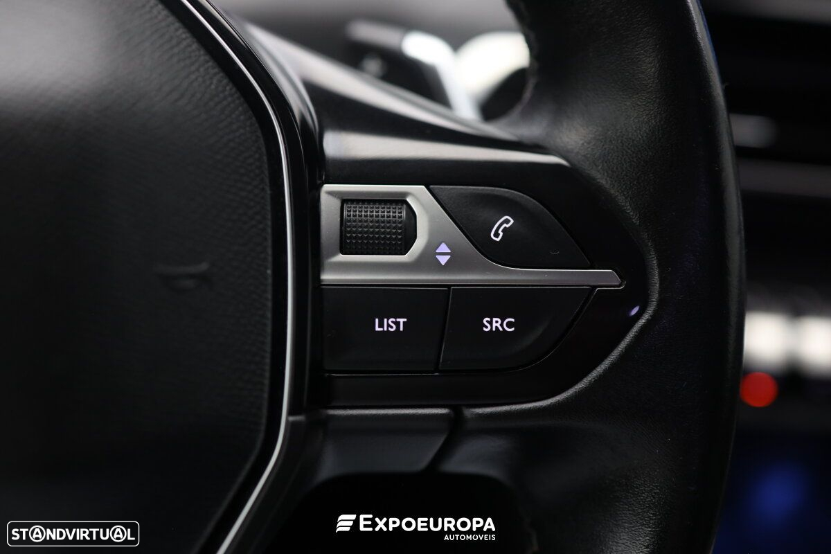 Peugeot 5008 1.5 BlueHDi Allure Pack EAT8 - 12