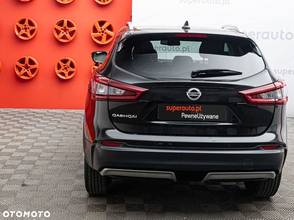 Nissan Qashqai 1.3 DIG-T N-Connecta - 26