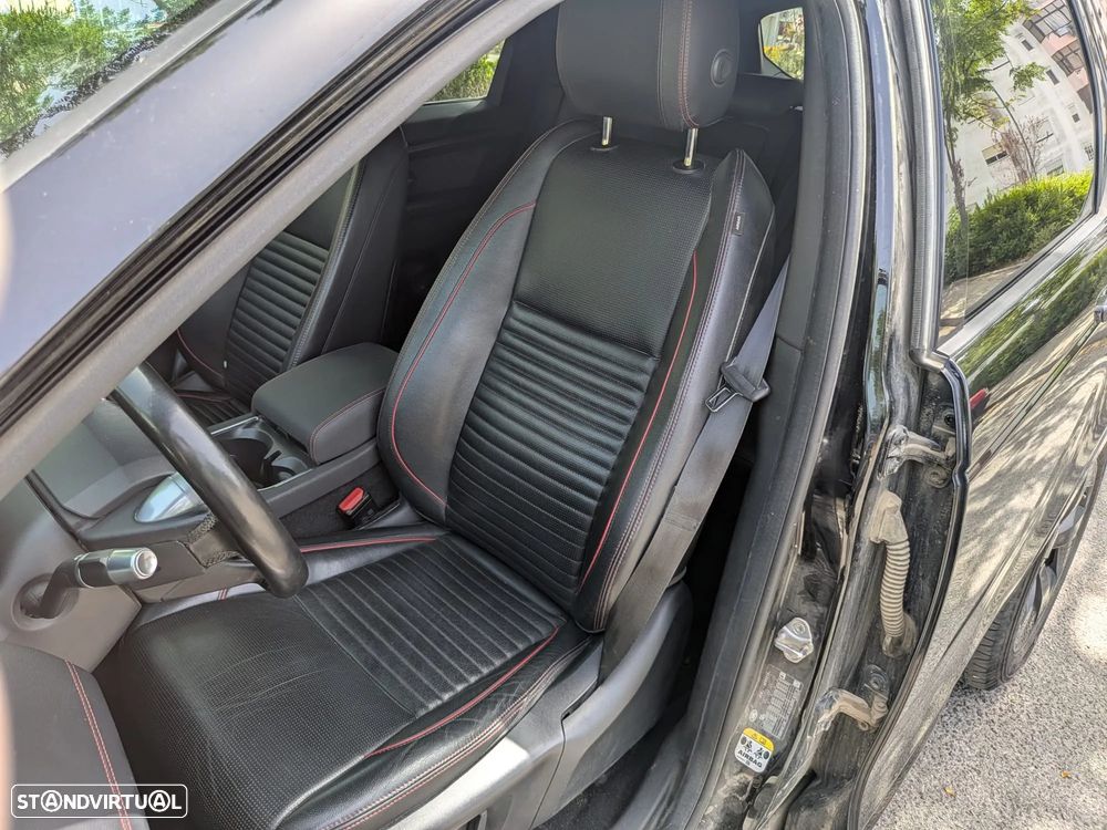 Land Rover Discovery Sport 2.0 eD4 R-Dynamic S 7L - 6