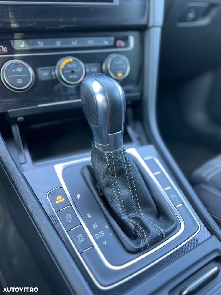 Volkswagen Golf GTD 2.0 TDI SCR DSG - 17