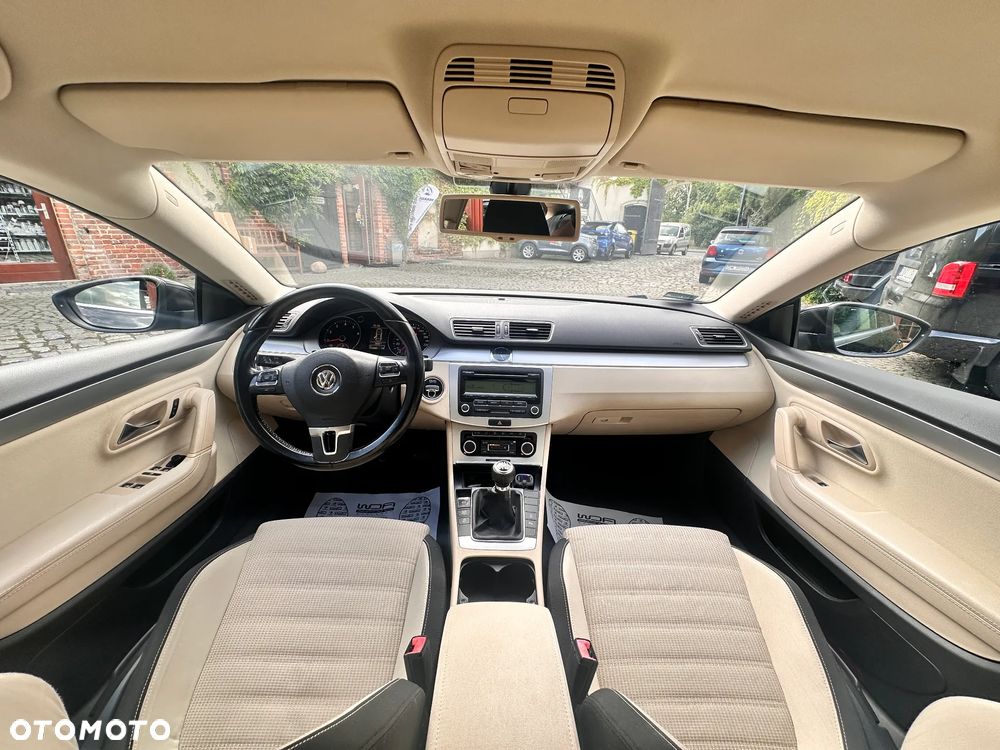 Volkswagen Passat CC 1.8 TSI - 16