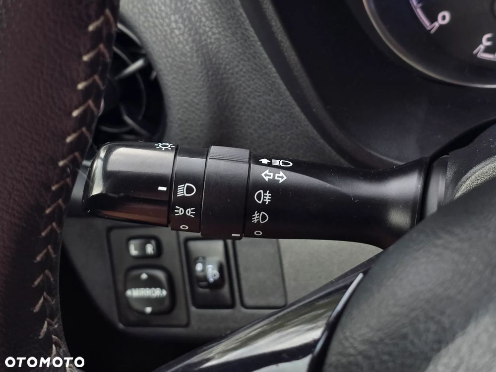 Toyota Yaris - 19
