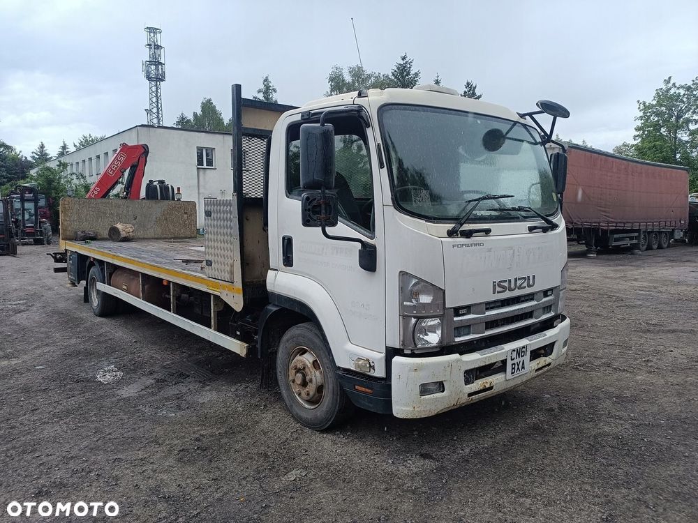isuzu forwart platforma zuraw hds 7,10 m piaskarka sprezarka powietrza - 2