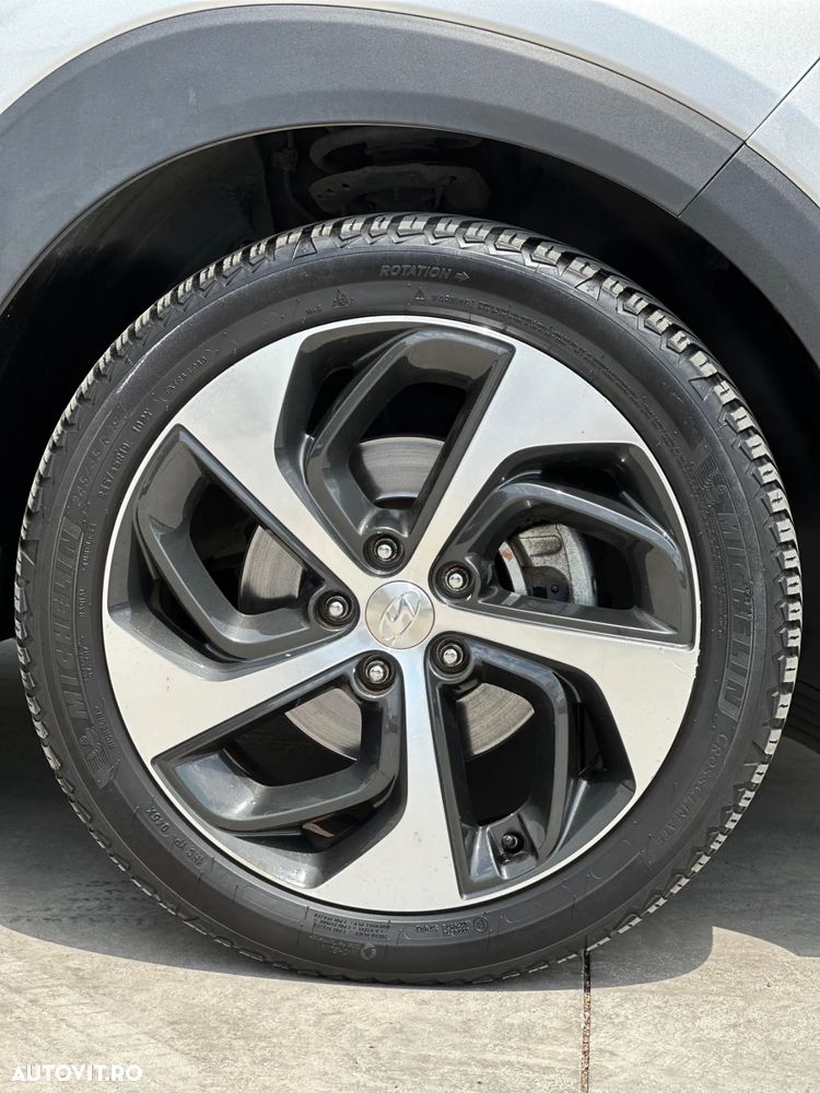 Hyundai Tucson 2.0 CRDI 4WD Automatik Advantage - 7