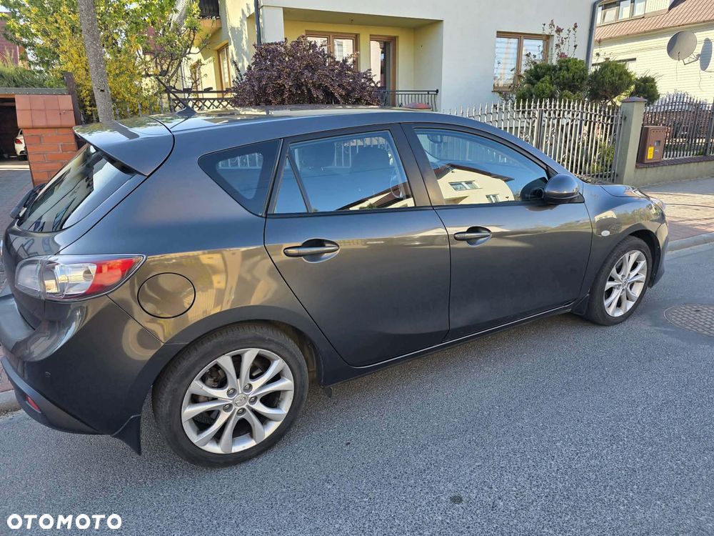 Mazda 3 - 4
