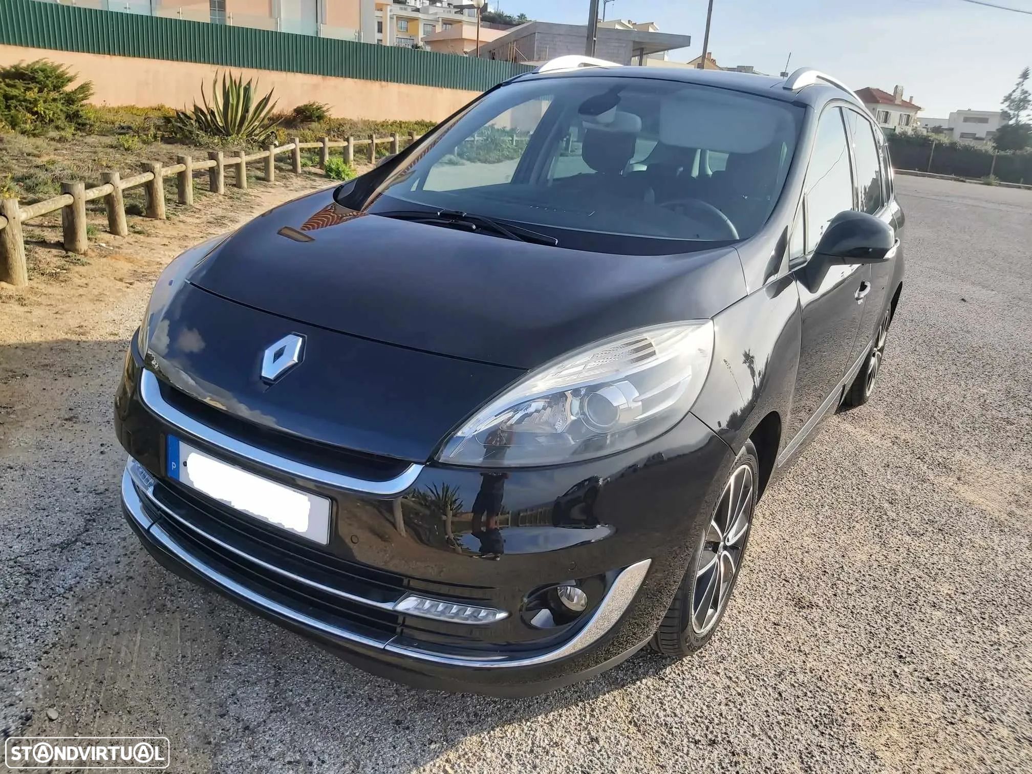 Renault Grand Scénic 1.5 dCi Bose Edition 7L - 1