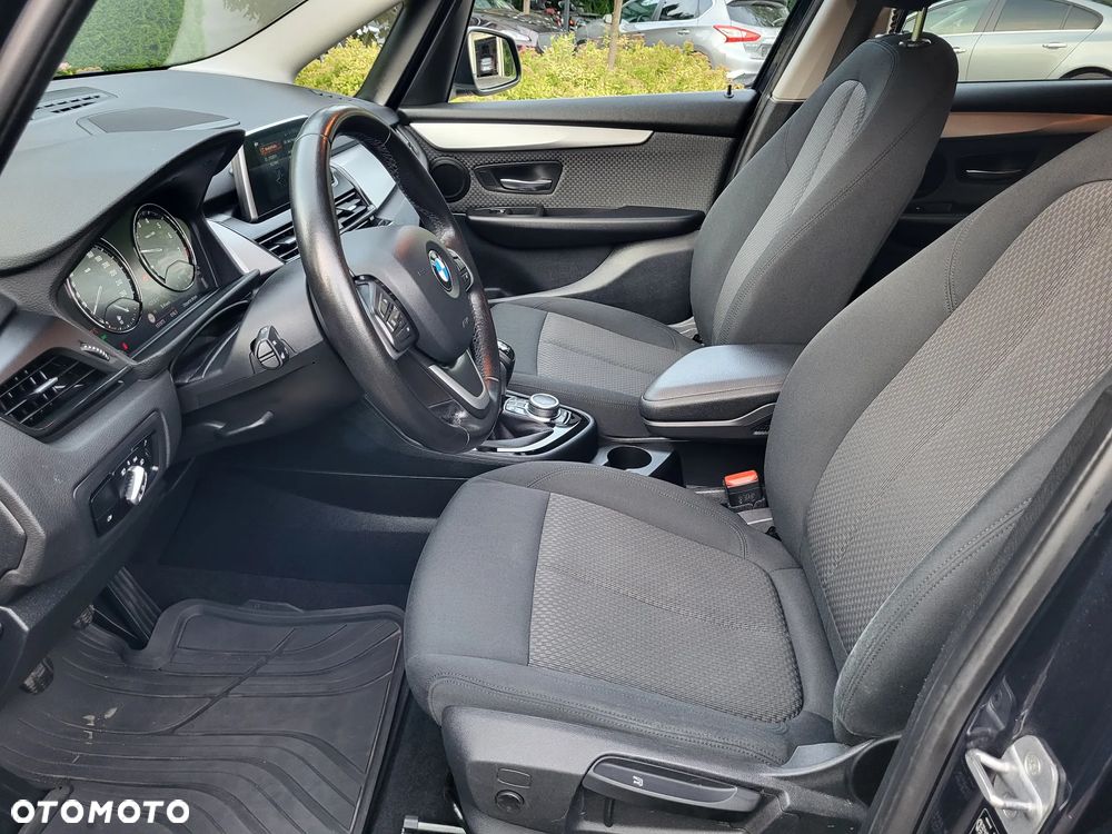 BMW Seria 2 216i GT Luxury Line - 23