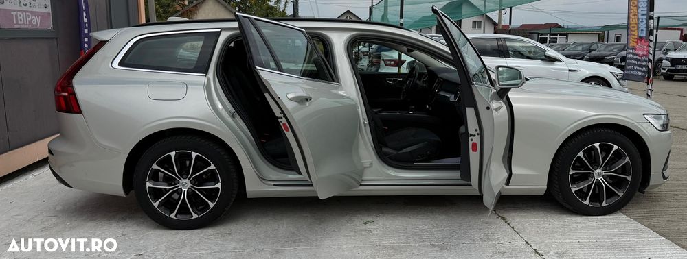 Volvo V60 B4 D Geartronic Momentum Pro - 36