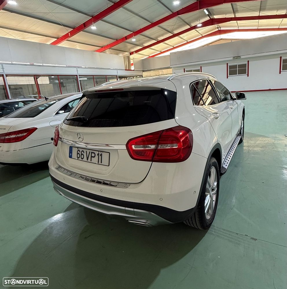 Mercedes-Benz GLA 180 (CDI) d 7G-DCT Urban - 8