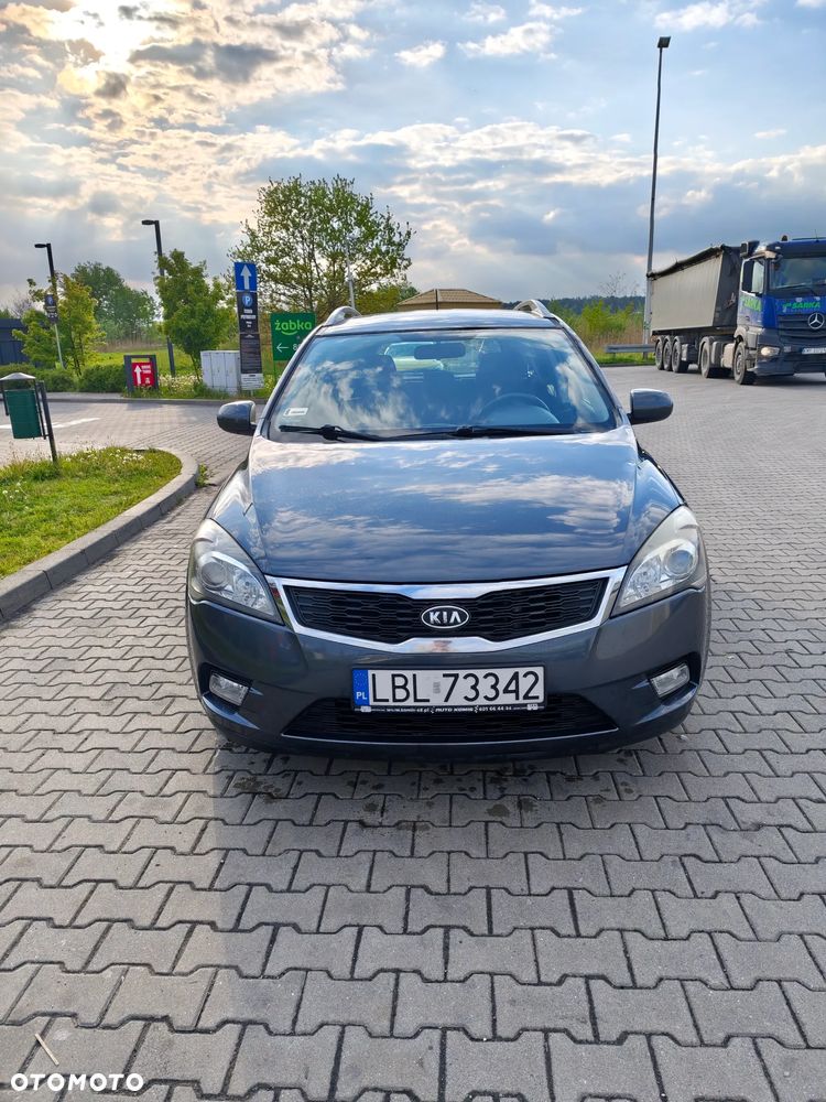 Kia Ceed - 2