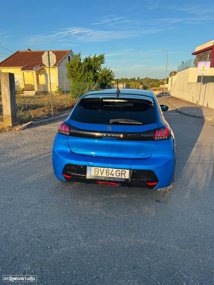 Peugeot e-208 GT Pack - 7