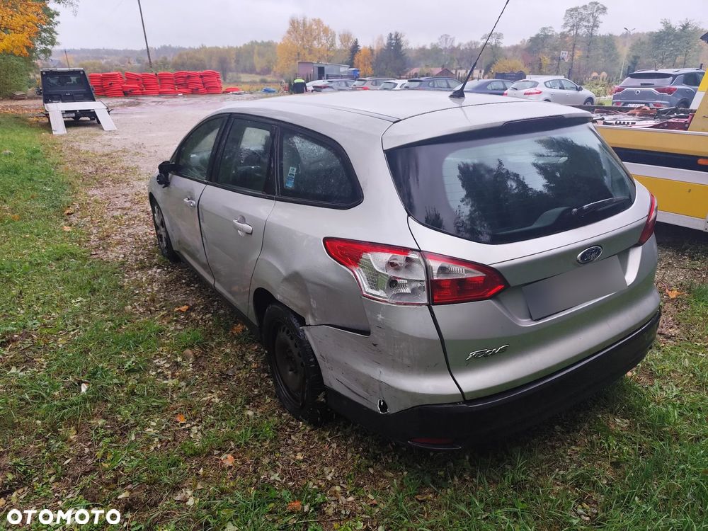 Ford Focus 1.6 TDCi Trend - 6
