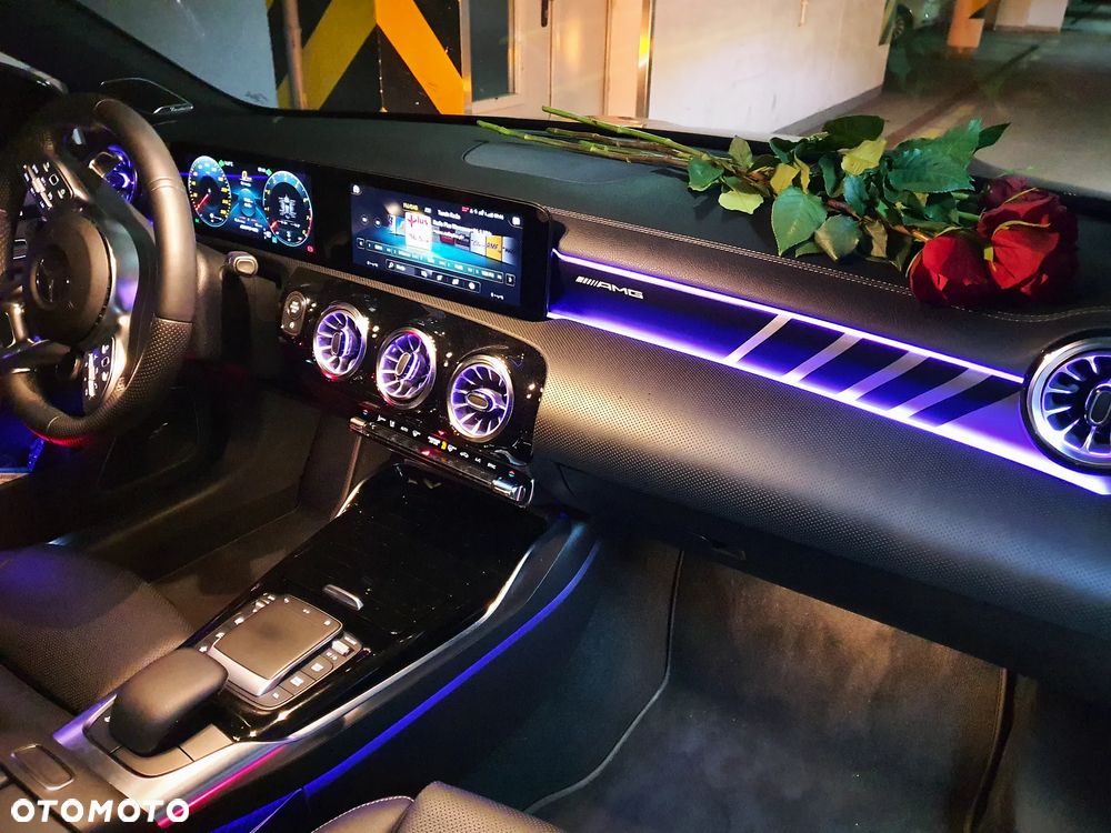 Mercedes-Benz CLA AMG 35 4-Matic 7G-DCT - 16
