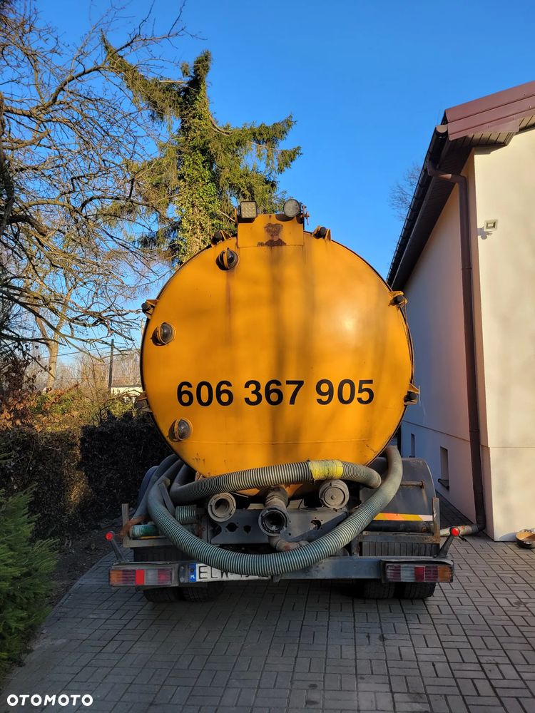 Mercedes-Benz SK1824 - 4