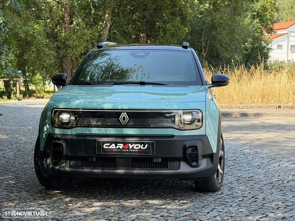 Renault 4 E-Tech 52 kWh Techno Autonomia Conforto - 9