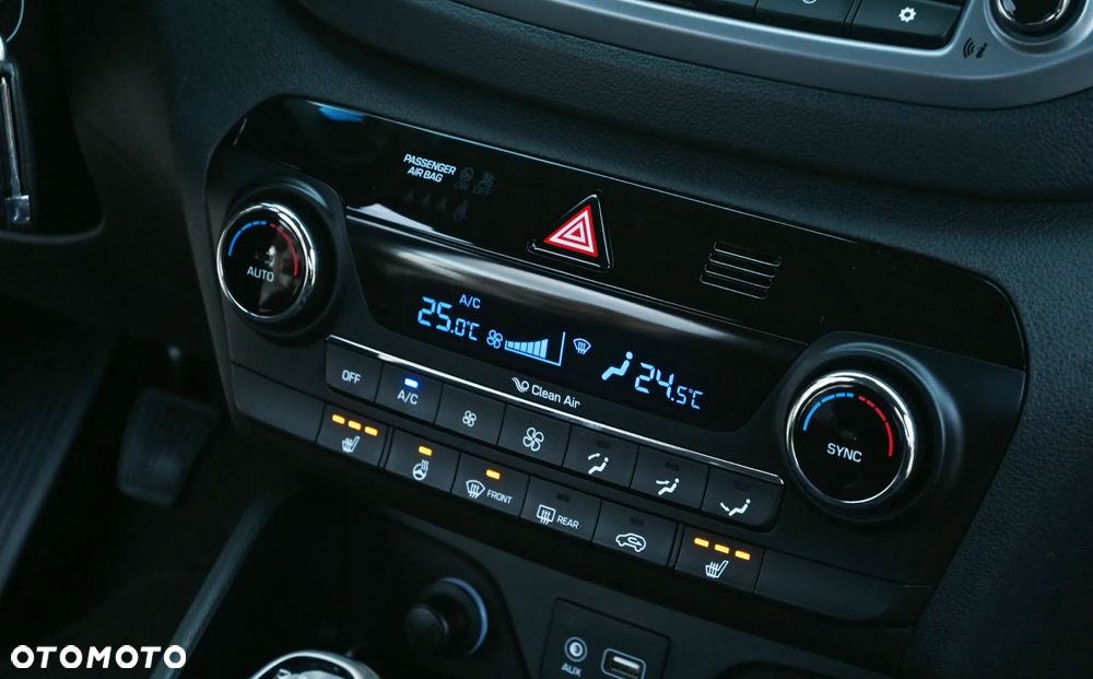 Hyundai Tucson 1.6 GDI BlueDrive GO 2WD - 26