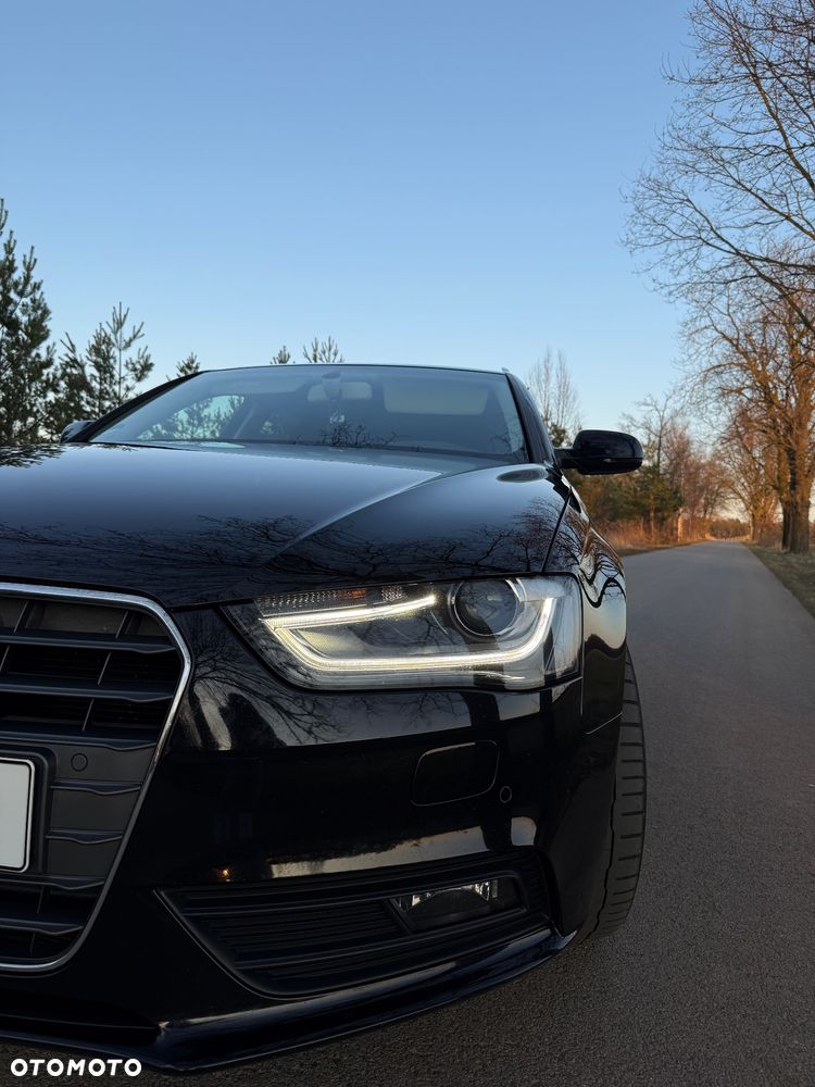 Audi A4 Avant 2.0 TDI ultra - 24
