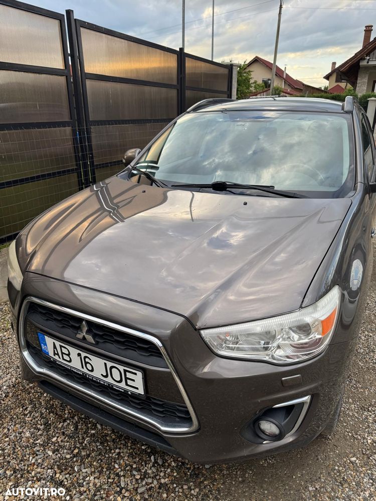 Mitsubishi ASX 2.2 DI-D 4WD Automatik Diamant Edition - 3