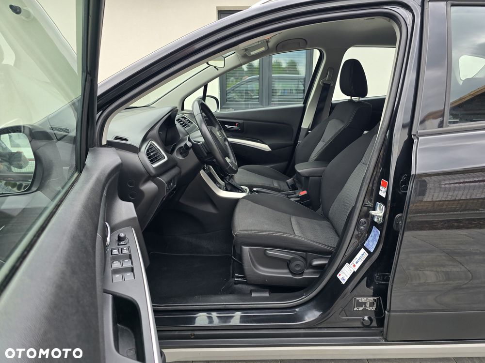 Suzuki SX4 S-Cross 1.6 VVT CVT 4x4 Comfort - 17