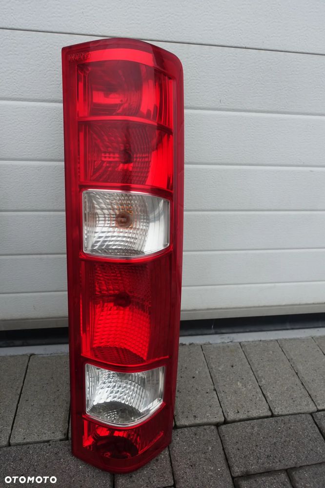 LAMPA LEWY PRAWY TYŁ IVECO DAILY 06 -14r. - 4