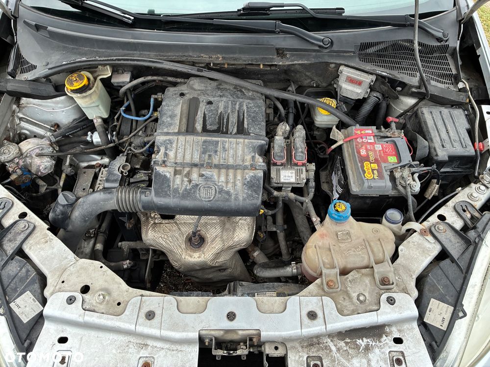 Fiat Linea 1.4 Dynamic - 33