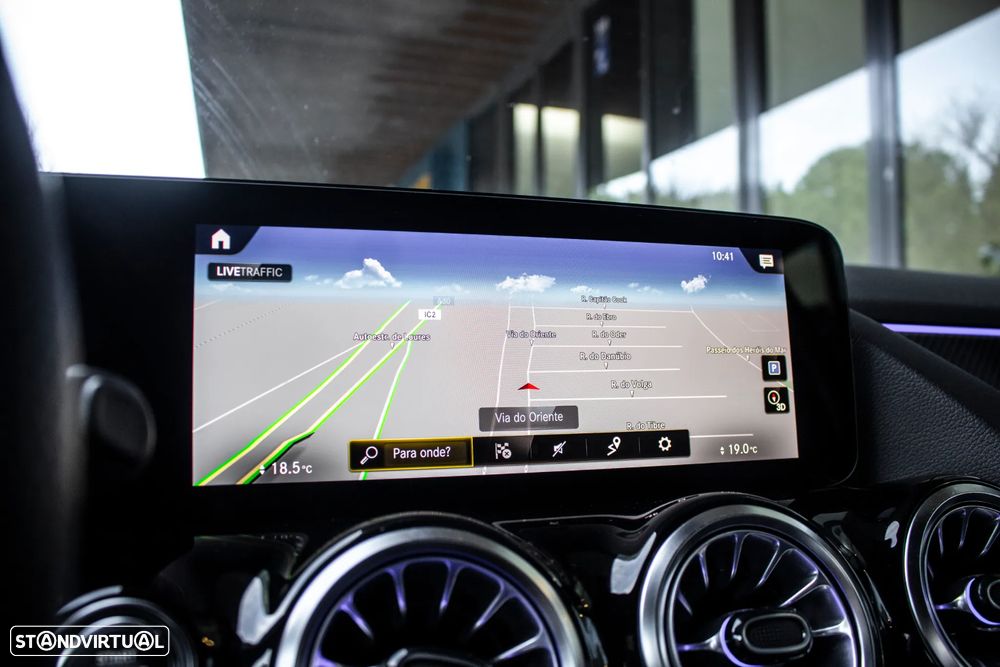 Mercedes-Benz GLA 250 e AMG Line - 44