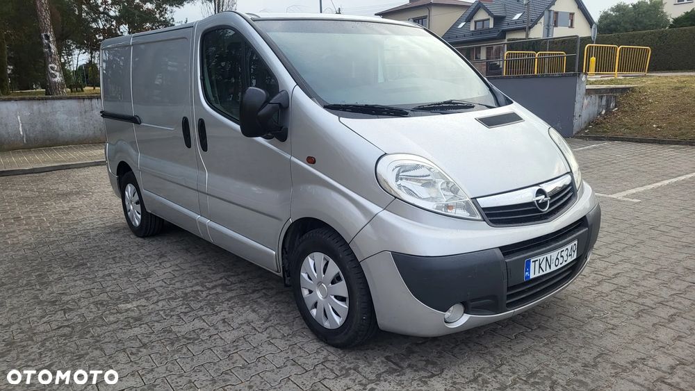 Opel Vivaro - 2