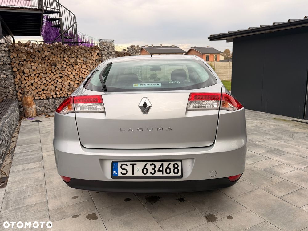 Renault Laguna 2.0 dCi Tech Run - 8