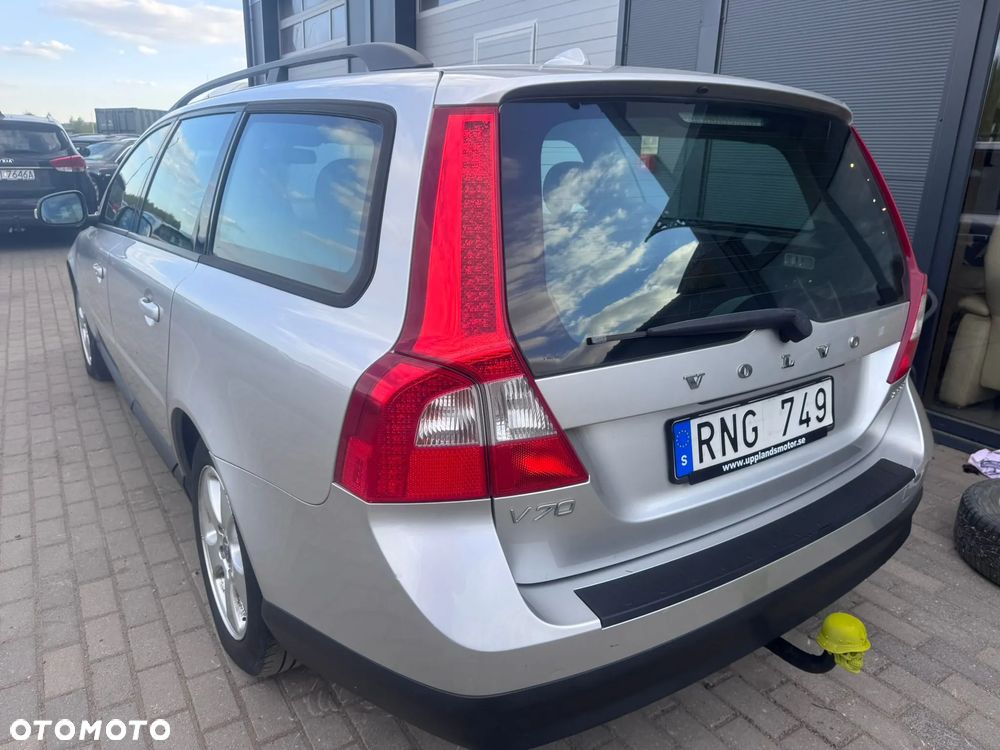 Volvo V70 2.5T Summum - 28