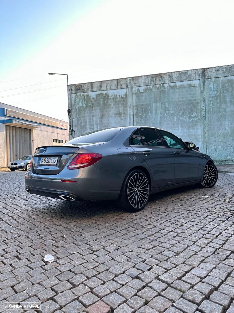 Mercedes-Benz E 200 d 9G-TRONIC Exclusive - 2