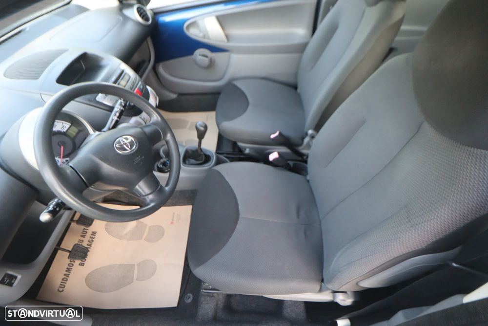 Toyota Aygo CoolBlue - 22
