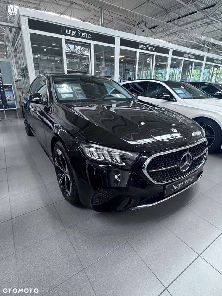 Mercedes-Benz Klasa E 220 d 9G-TRONIC Edition AMG Line - 2