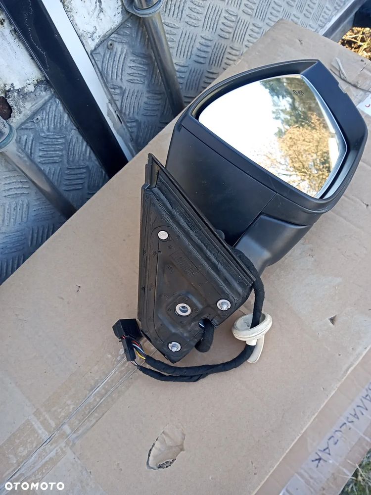 LUSTERKO Lewe  Prawe SKODA KAROQ różne funkcje asystent fotohrom - 8