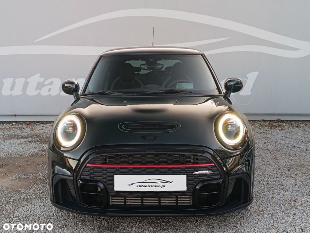 MINI John Cooper Works - 11