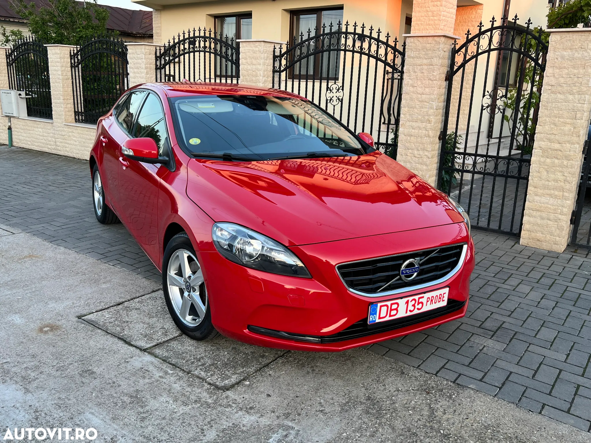Volvo V40 D2 94g Kinetic - 2