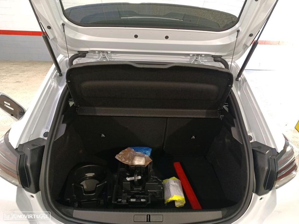 Peugeot 208 1.2 Style - 9