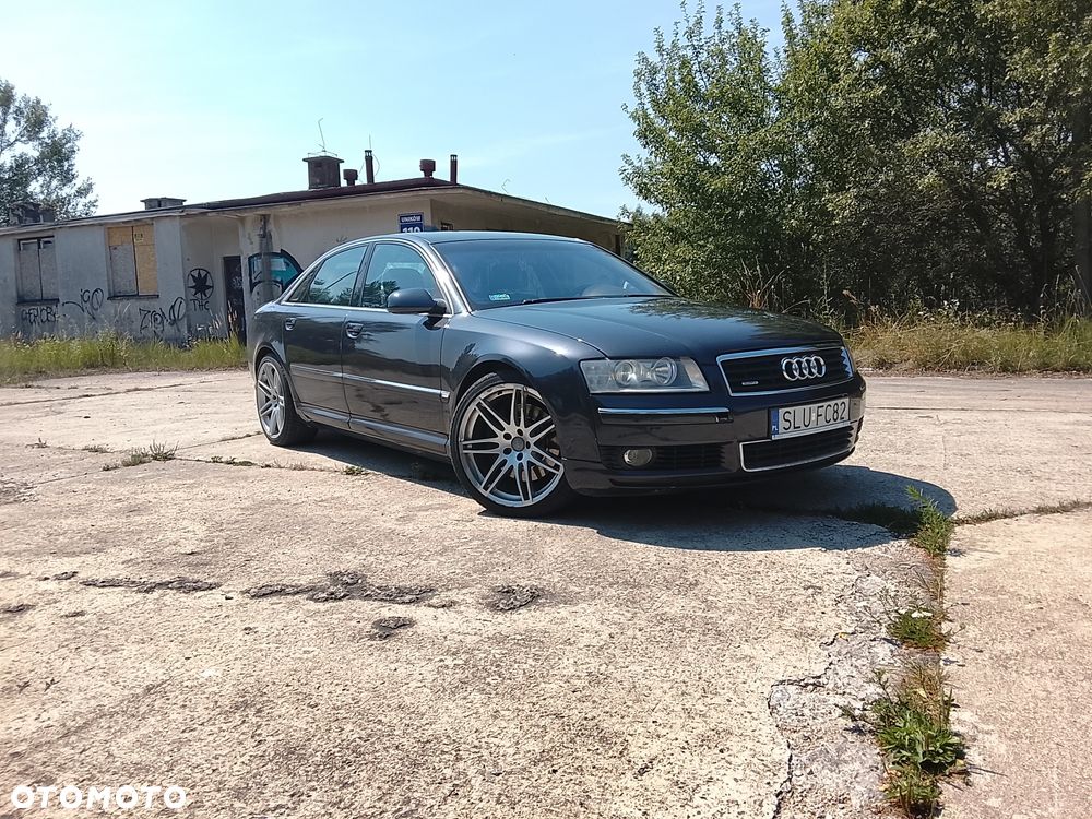 Audi A8 - 2