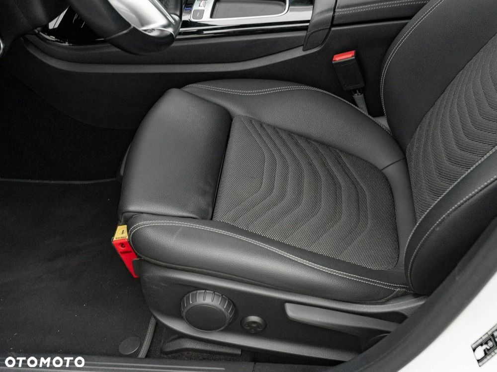 Mercedes-Benz Klasa A 200 d Progressive 8G-DCT - 13