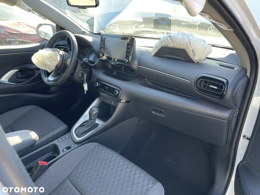 Toyota Yaris Hybrid 1.5 Comfort - 12