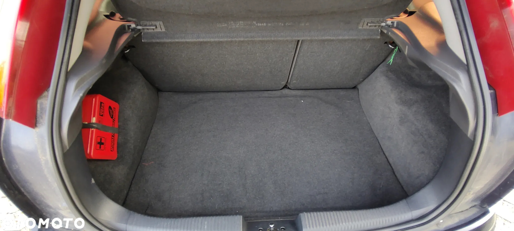 Ford Focus 1.6 Comfort - 12