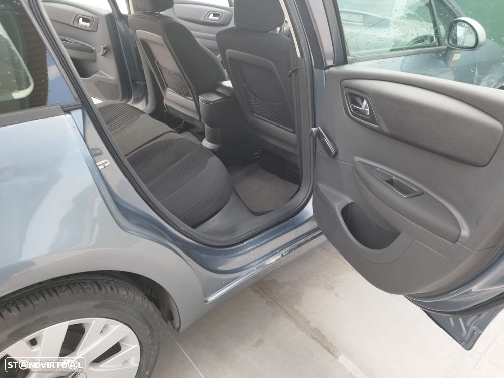 Citroën C4 1.4 16V VTR Pack - 7