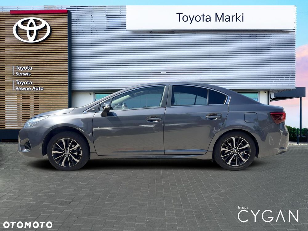 Toyota Avensis - 2