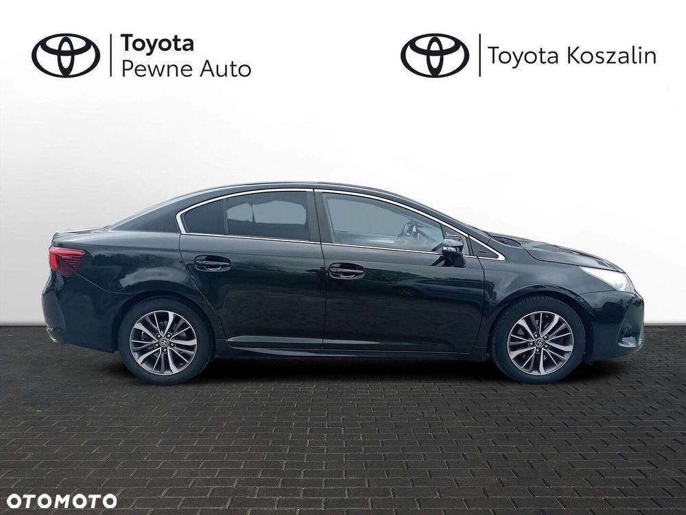 Toyota Avensis 2.0 D-4D Premium - 22