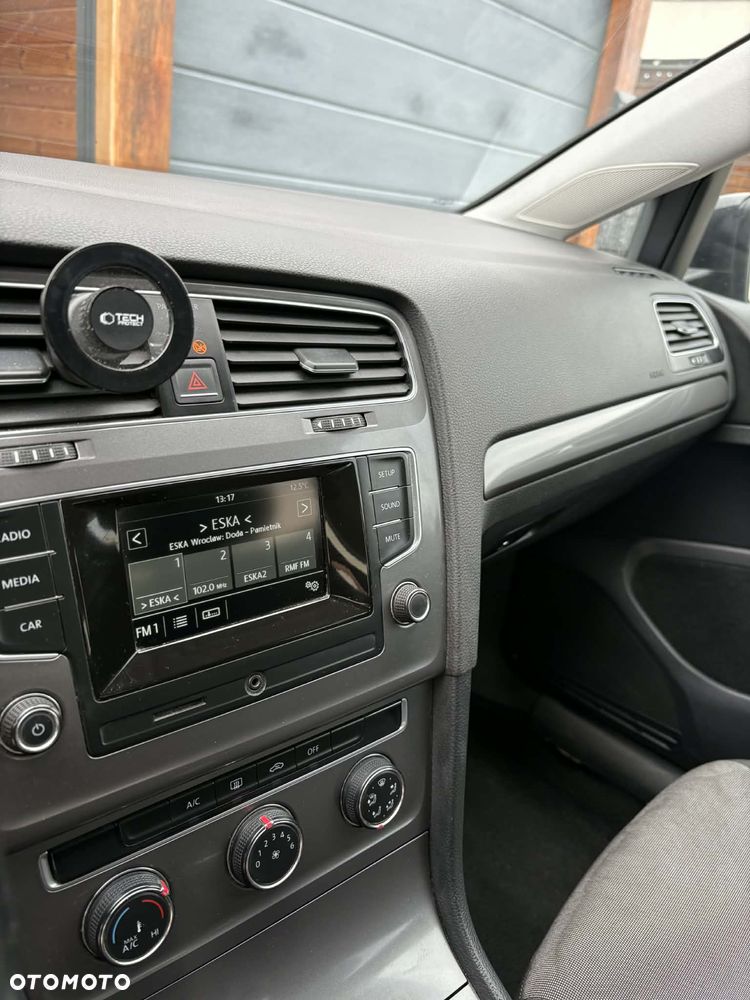 Volkswagen Golf 1.2 TSI BMT Trendline - 11