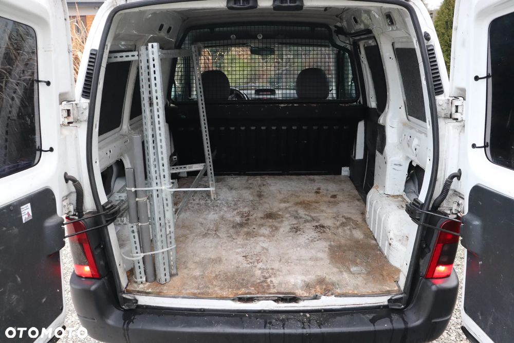 Citroën BERLINGO - 11
