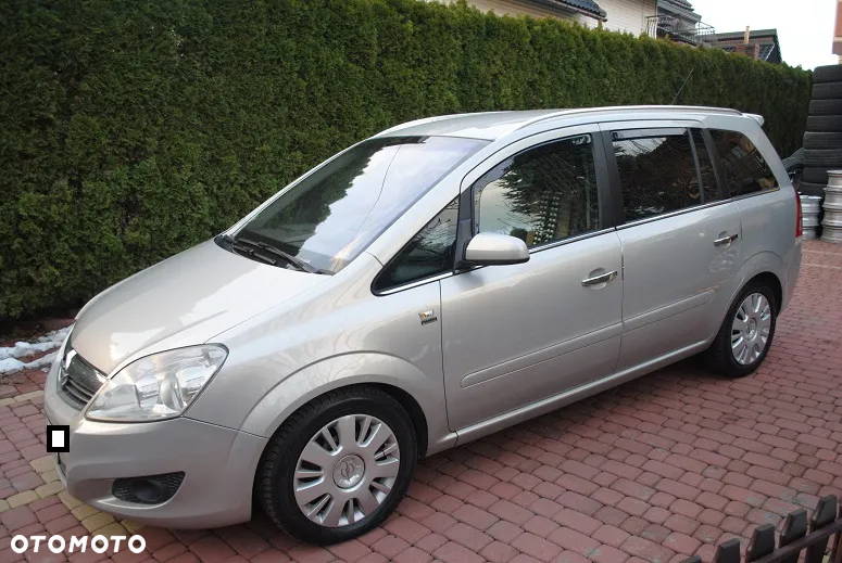 Opel Zafira 1.9 CDTI Cosmo - 8