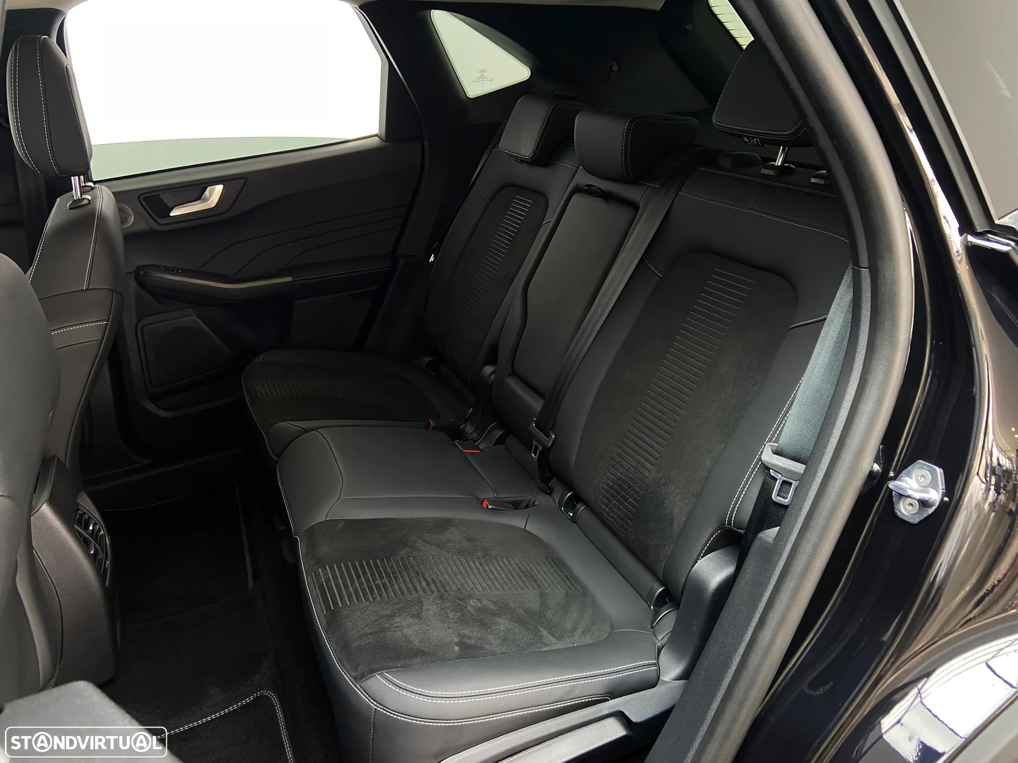 Ford Kuga 2.5 PHEV Active X - 10