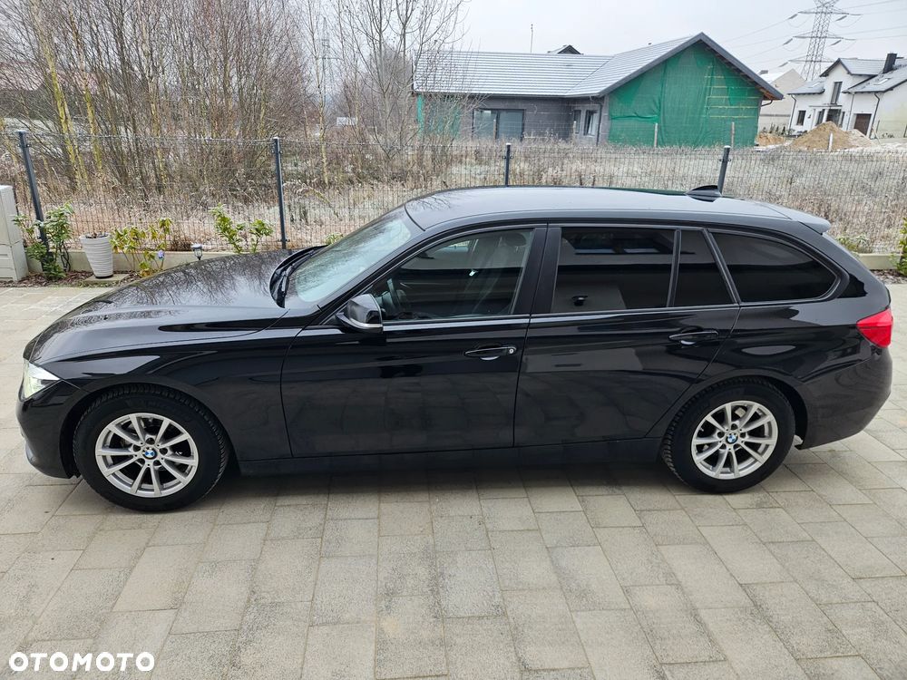 BMW Seria 3 318d - 3