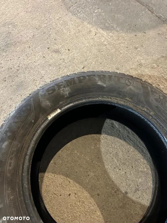 Opony zimowe 185/65R15 Kumho 2szt - 16