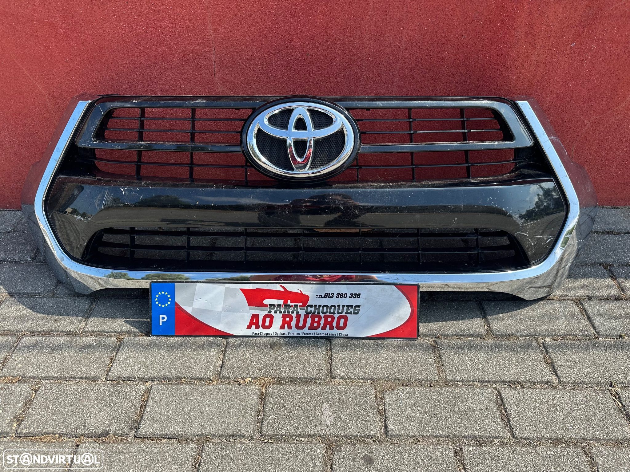 Grelha Toyota hilux 2016 >2023 - 1